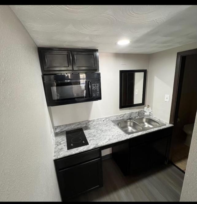 Budget Inn Denison Dış mekan fotoğraf